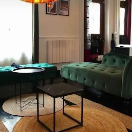 Tatil Evi Charmante Maison A Deux Pas De Paris Saint-Denis (Seine-Saint-Denis)